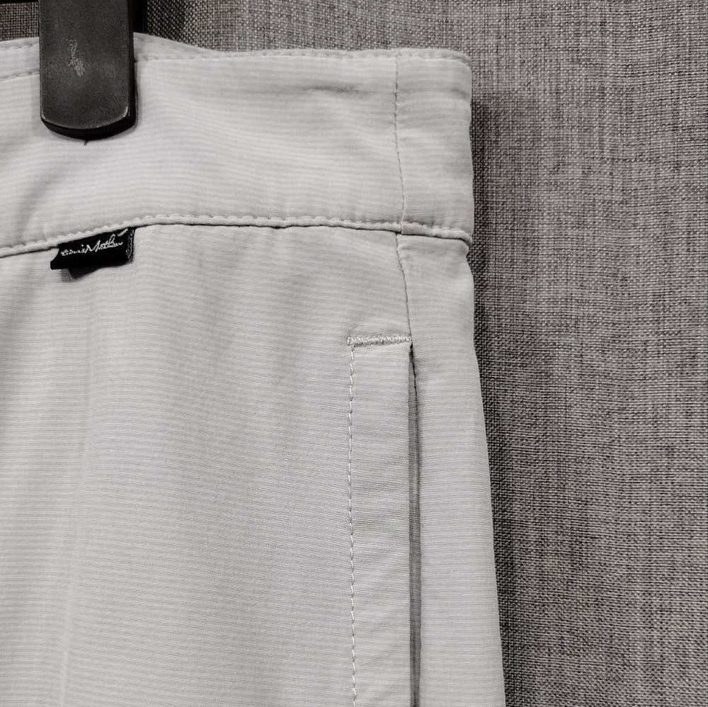 Travis Mathew Golf Shorts Mens 33 Gray Outdoor Sporty Casual Comfy - Picture 3 of 8